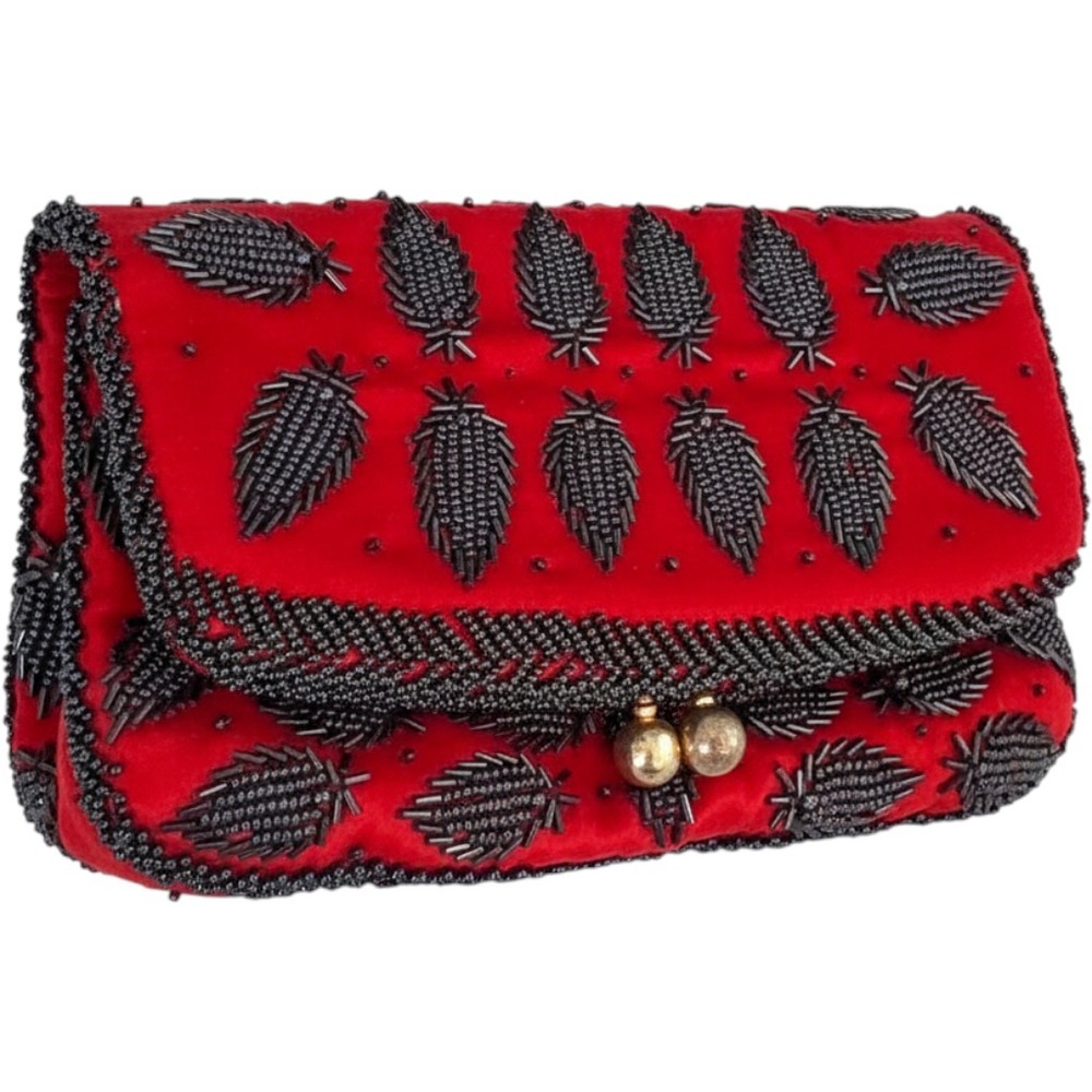 Vintage Beaded Pineapple Clutch Red Satin Black Seed Beads Kiss Lock Evening Bag